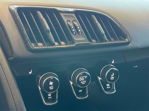 Used 2020 Audi R8 V10 image 30