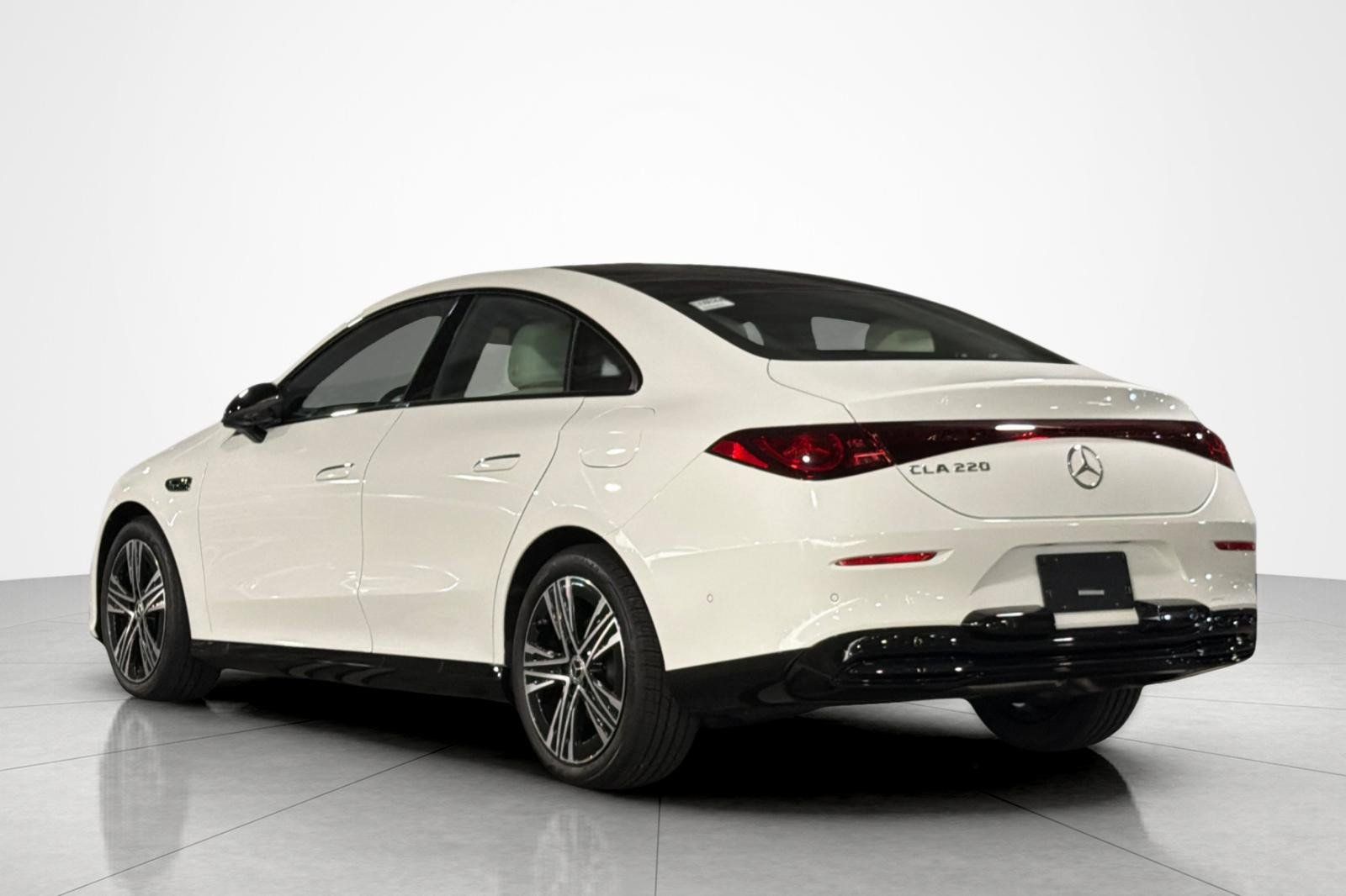 New 2027 Mercedes-Benz CLA 220 image 3