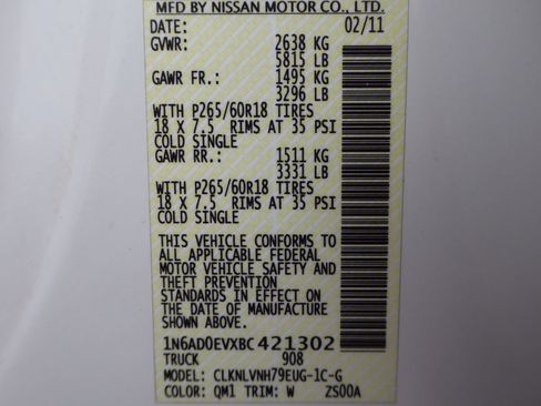 Used 2011 Nissan Frontier SL w/ Moonroof Pkg image 48