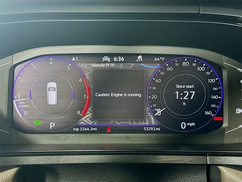 Used 2022 Volkswagen Taos SEL image 12