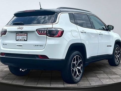 Used 2025 Jeep Compass Limited AWD/4WD image 6