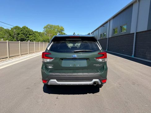 Used 2023 Subaru Forester Touring AWD/4WD image 12