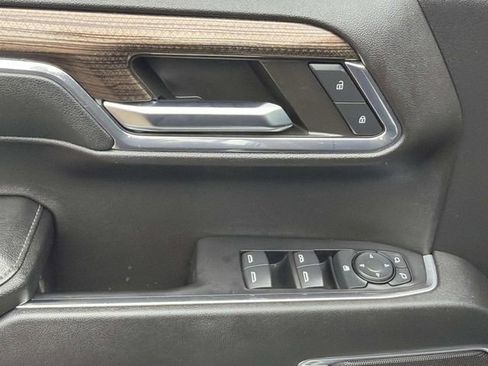 Used 2024 Chevrolet Silverado 1500 LT RWD image 25