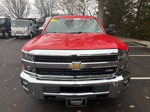 Used 2017 Chevrolet Silverado 2500 LTZ w/ LTZ Plus Package image 3