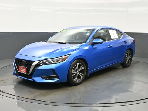 Used 2020 Nissan Sentra SV FWD image 2