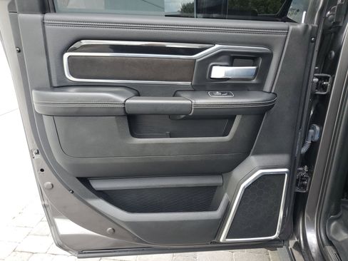 Used 2022 RAM 2500 Laramie image 11