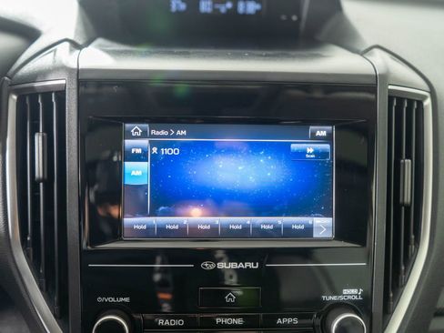 Used 2018 Subaru Crosstrek 2.0i Premium w/ Moonroof Package image 19