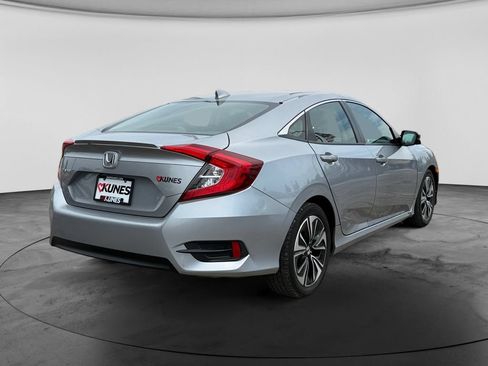 Used 2017 Honda Civic EX-L image 8