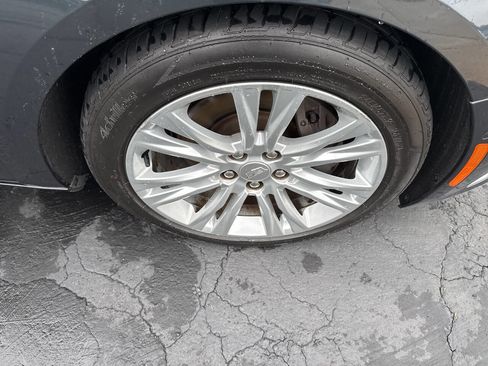 Used 2019 Cadillac XTS Luxury image 6