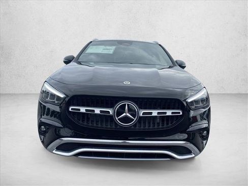 Certified 2025 Mercedes-Benz GLA 250 image 6