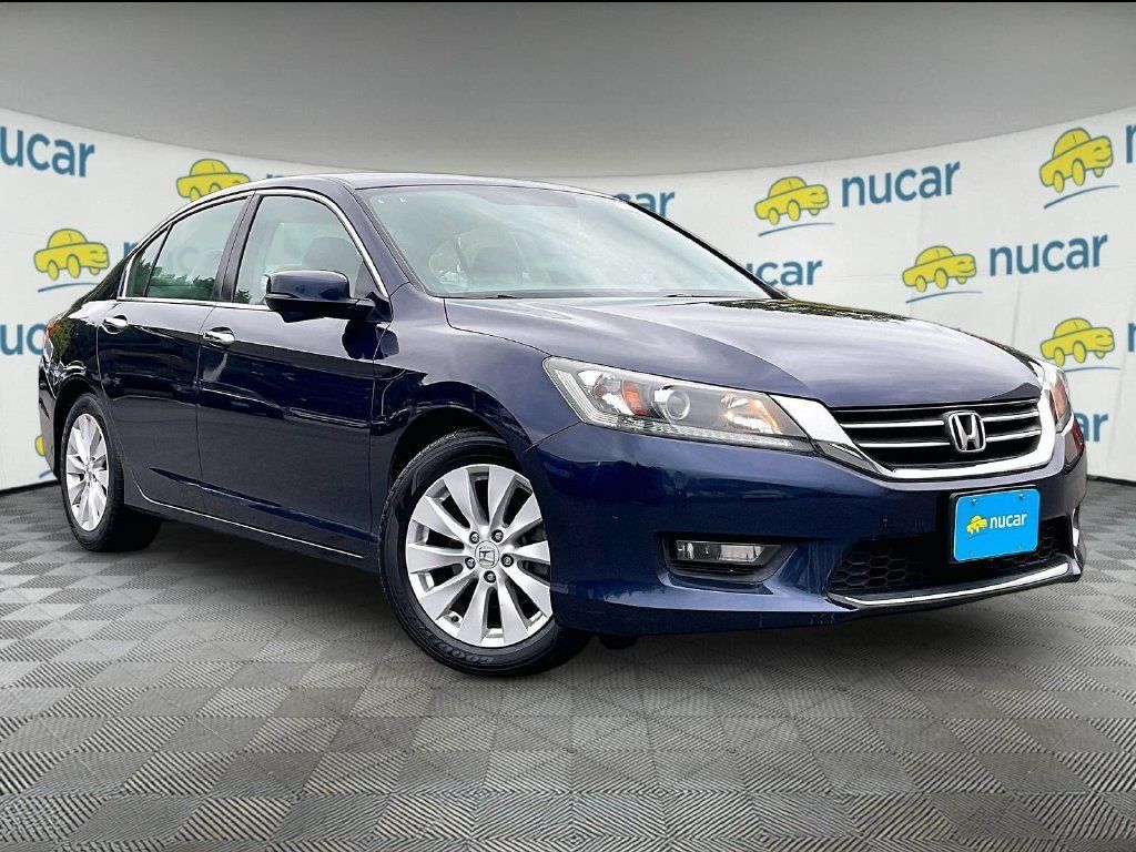 Used 2015 Honda Accord EX image 1