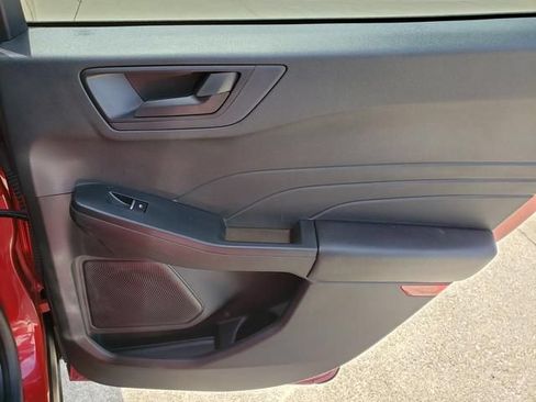 Used 2023 Ford Escape Active w/ Cold Weather Package FWD image 18