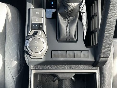 New 2025 Toyota Tacoma SR5 image 22