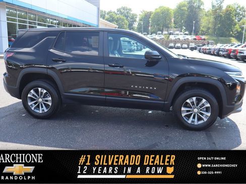 New 2027 Chevrolet Equinox LT w/ Convenience Package II FWD image 1