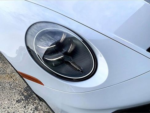 Used 2025 Porsche 911 GT3 image 18