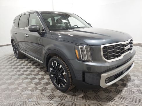 Used 2023 Kia Telluride SX AWD/4WD image 4