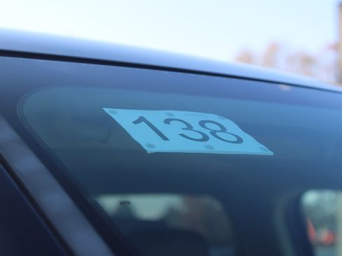 Used 2014 RAM 1500 Laramie w/ Convenience Group image 11