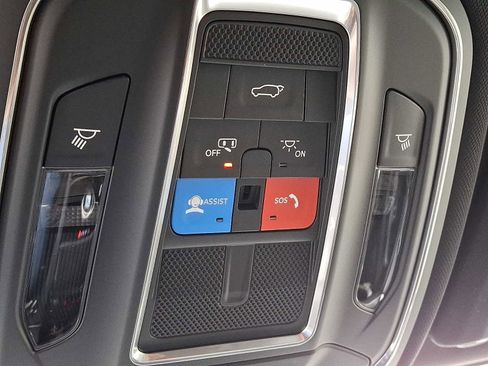 New 2025 Jeep Grand Cherokee L Laredo image 16