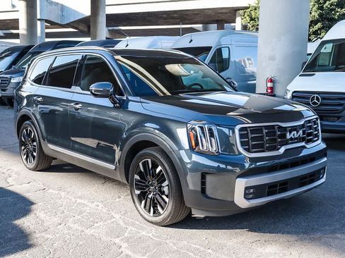 Used 2023 Kia Telluride SX Prestige AWD/4WD image 4