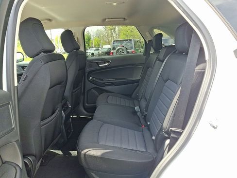 Used 2022 Ford Edge SE AWD/4WD image 11