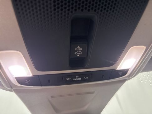 Used 2022 Honda Civic EX image 23