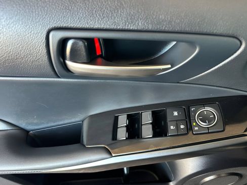 Used 2025 Lexus IS 300 RWD image 8