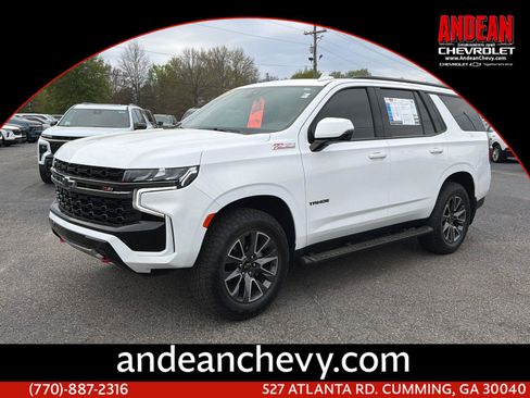 Used 2021 Chevrolet Tahoe Z71 w/ Luxury Package AWD/4WD image 1