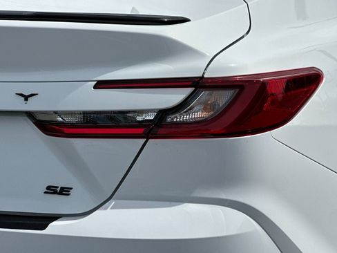New 2026 Toyota Camry Hybrid image 23