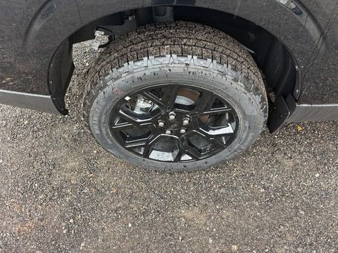 Used 2025 Ford Maverick XLT w/ XLT Luxury Package AWD/4WD image 23