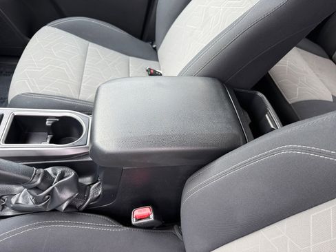 Used 2023 Toyota Tacoma TRD Off-Road image 14