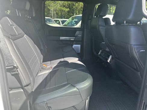 Used 2025 Ford F350 Platinum image 14