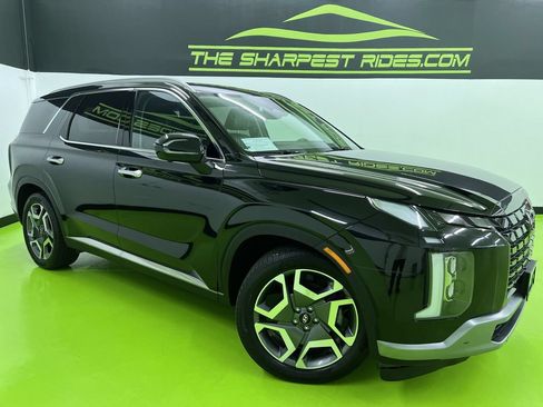 Used 2024 Hyundai Palisade Limited AWD/4WD image 1
