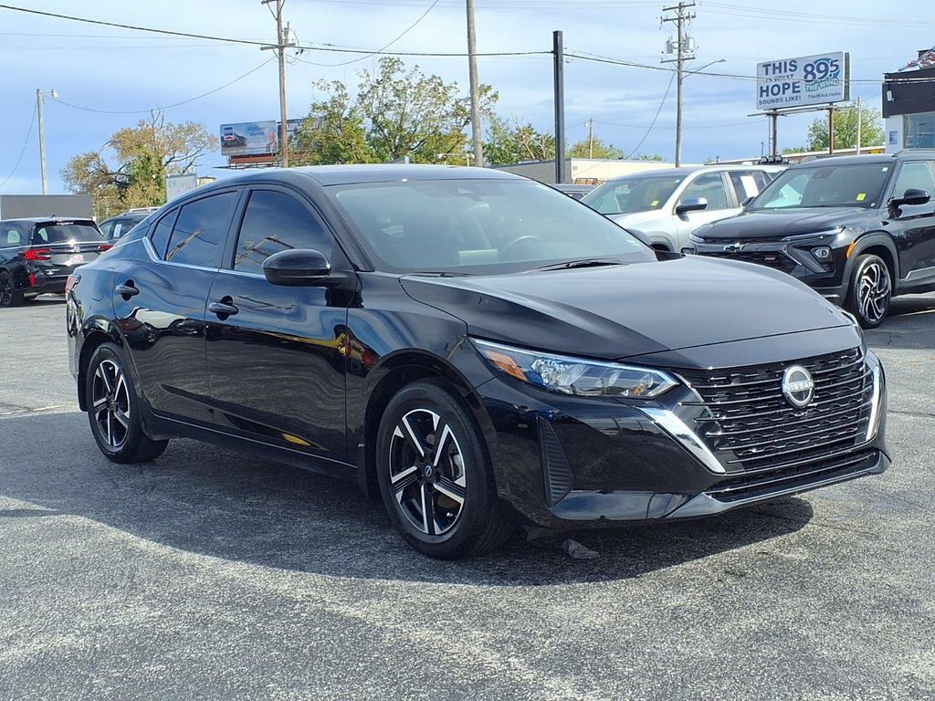 Used 2025 Nissan Sentra SV w/ All-Weather Package FWD image 3