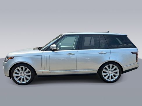 Used 2016 Land Rover Range Rover Supercharged AWD/4WD image 4
