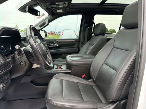 Used 2022 Chevrolet Tahoe Z71 w/ Z71 Off-Road Package AWD/4WD image 23