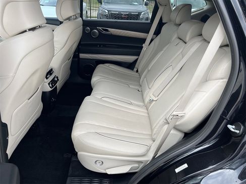 Used 2022 Genesis GV80 2.5T w/ Prestige Package 04 image 13