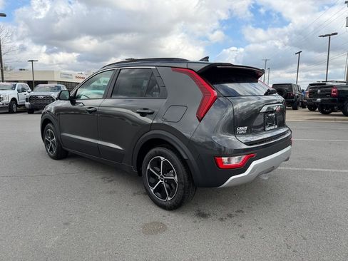 New 2026 Kia Niro LX image 5