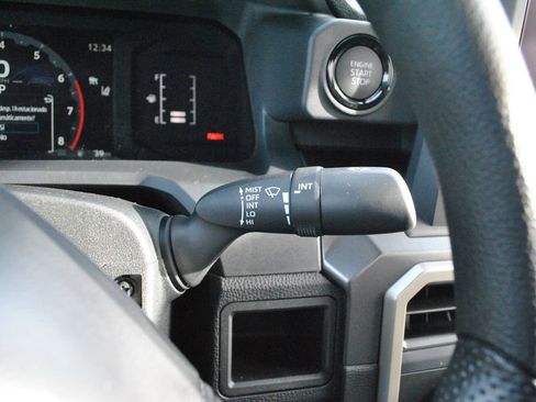New 2026 Toyota Tacoma SR5 RWD image 9