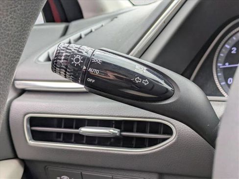 Used 2021 Hyundai Sonata SEL image 13