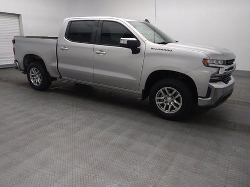 Used 2021 Chevrolet Silverado 1500 LT image 11