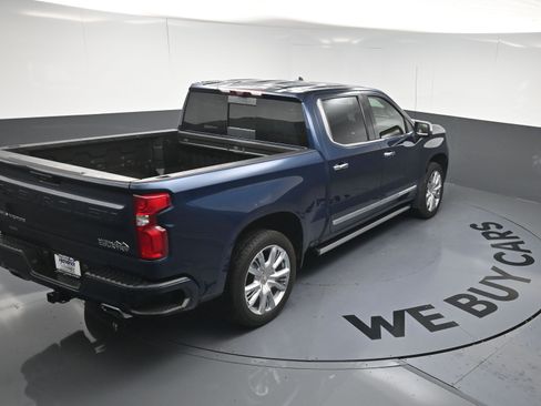 Used 2023 Chevrolet Silverado 1500 High Country w/ High Country Premium Package image 25