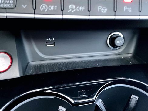 Used 2021 Audi S4 Prestige w/ Prestige Package image 15
