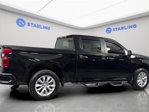 Used 2023 Chevrolet Silverado 1500 Custom image 10