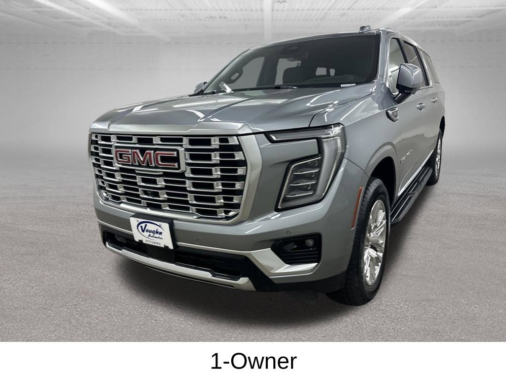 Used 2025 GMC Yukon XL Denali AWD/4WD image 7