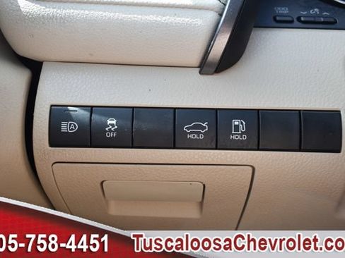 Used 2019 Toyota Camry LE FWD image 34