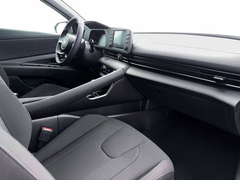 New 2026 Hyundai Elantra SEL Sport Premium FWD image 15