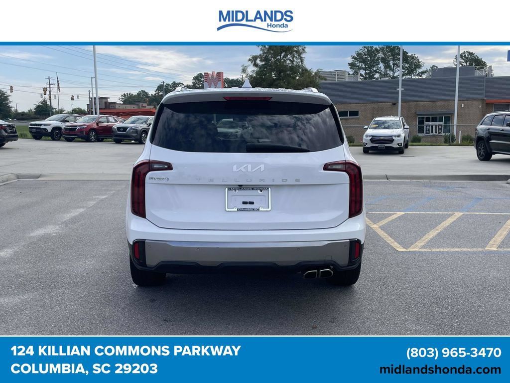 Used 2025 Kia Telluride S FWD image 5