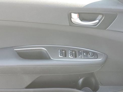 Used 2019 Kia Optima S FWD image 13