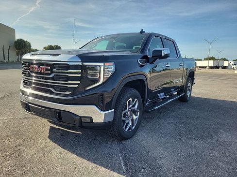 New 2026 GMC Sierra 1500 SLT w/ SLT Premium Package AWD/4WD image 2