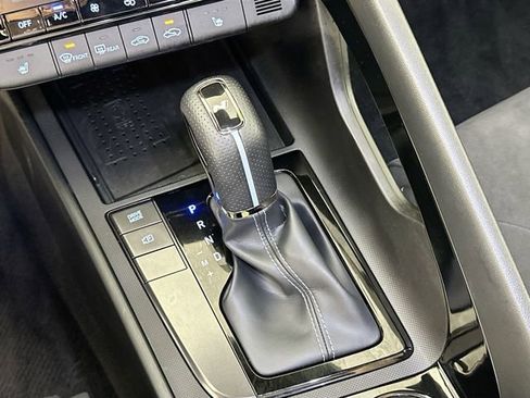 Used 2022 Hyundai Elantra N FWD image 16